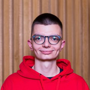 Пономарьов Олег Ернестович