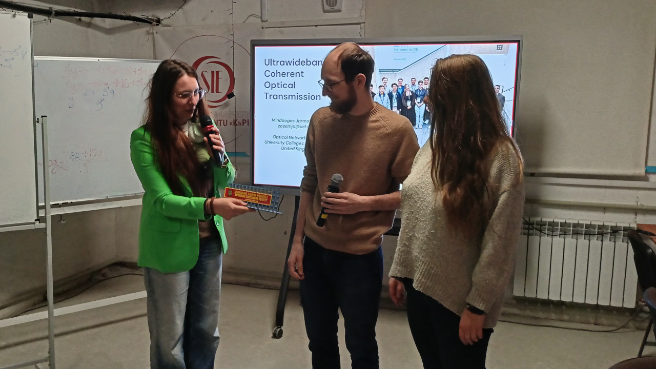 uk_researchers_meeting_07