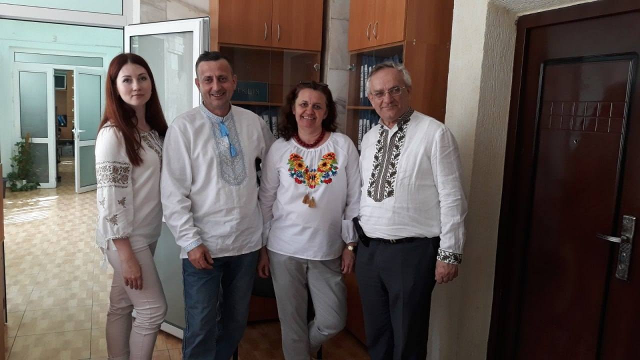 День вишиванки