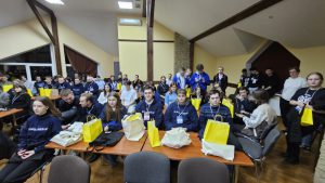 Урочисте завершення тижня — нагородження всіх учасників