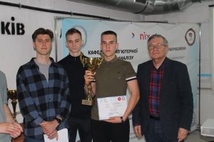 Усмішки переможців - найкращі емоції