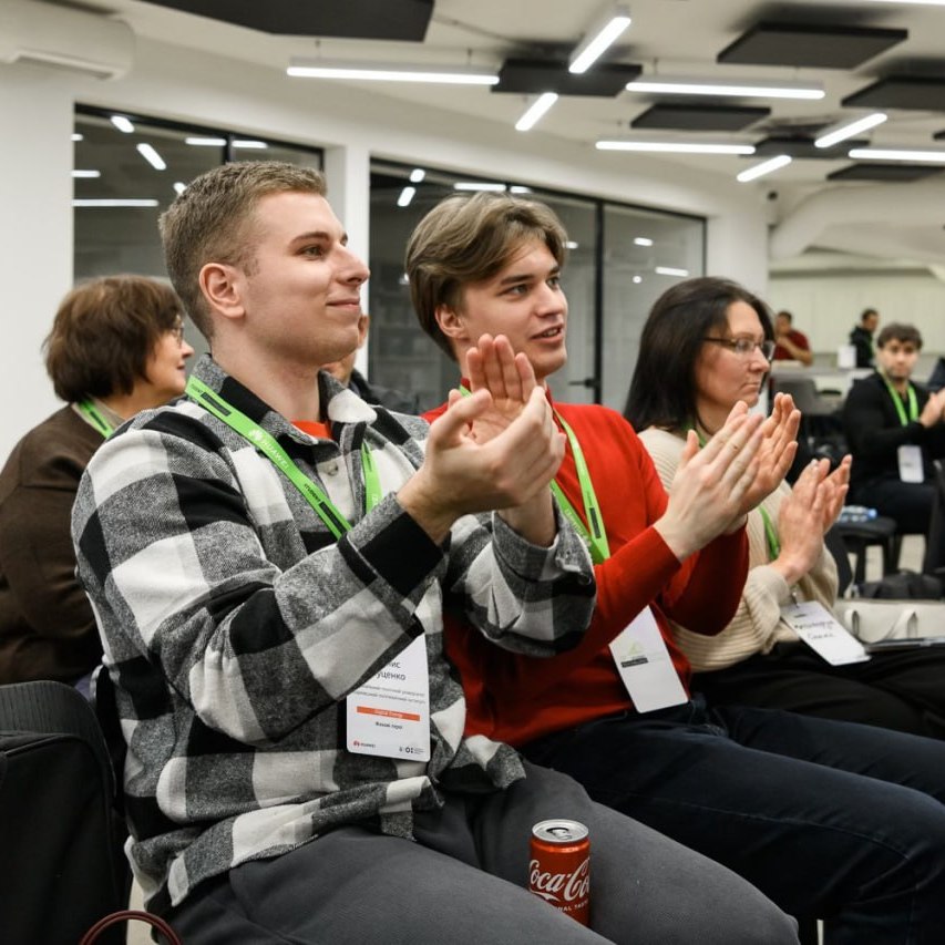 587002485_1147727857571710_907001955900431382_n