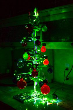 Unbelievable Chemical Christmas tree 3